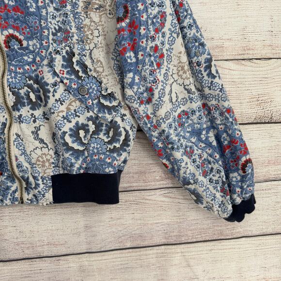 Free People Quilt Lined Floral Full Zip Jacket Womens Large Blue White Beige - Picture 6 of 13